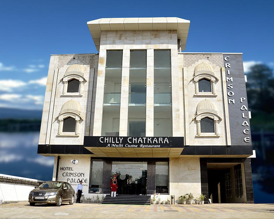 Hotel Crimson Palace Агра Экстерьер фото